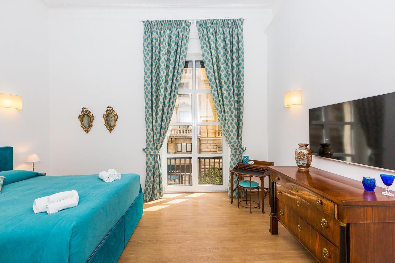 Prestigious Apartment Via Barberini Rome Exterior photo