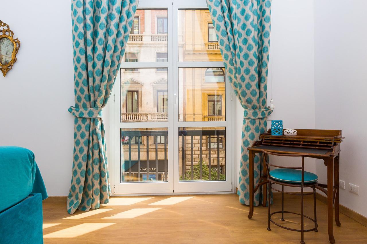 Prestigious Apartment Via Barberini Rome Exterior photo
